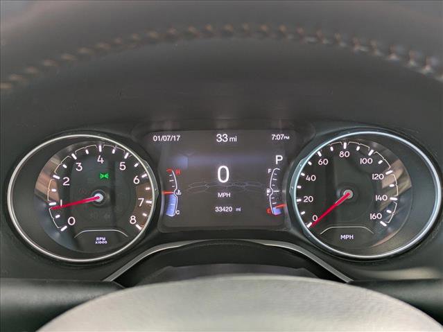 Used 2018 Jeep Compass Latitude w/ Popular Equipment Group FWD image 12