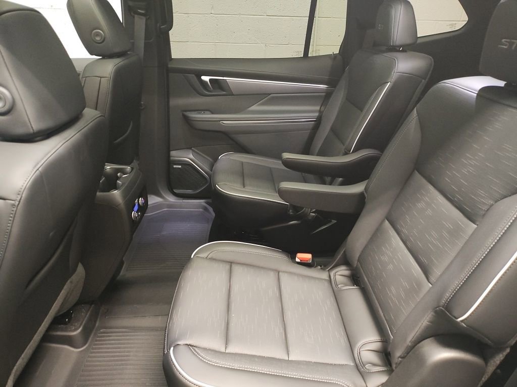 New 2026 Buick Enclave Sport Touring w/ Power Package image 27