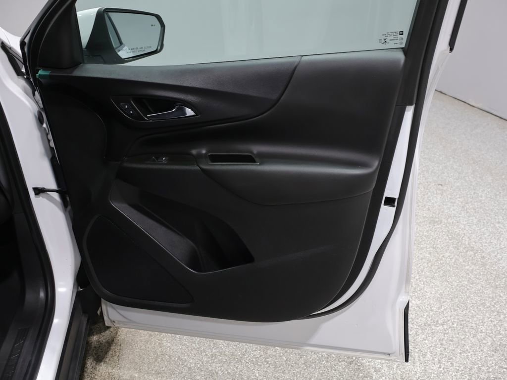 Used 2022 Chevrolet Equinox LT image 23