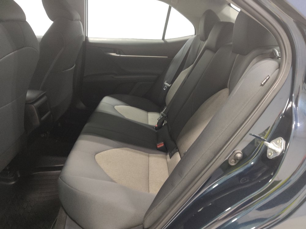 Used 2021 Toyota Camry LE FWD image 18