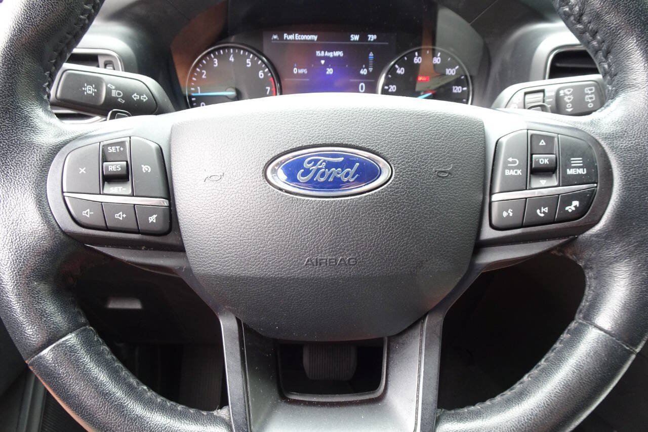 Used 2020 Ford Explorer XLT w/ Equipment Group 202A AWD/4WD image 24