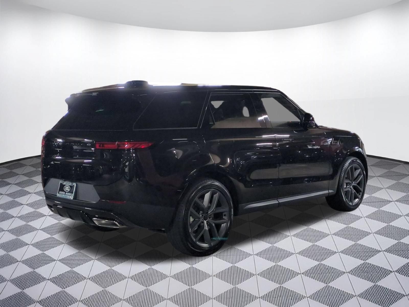 New 2027 Land Rover Range Rover Sport SE AWD/4WD image 5