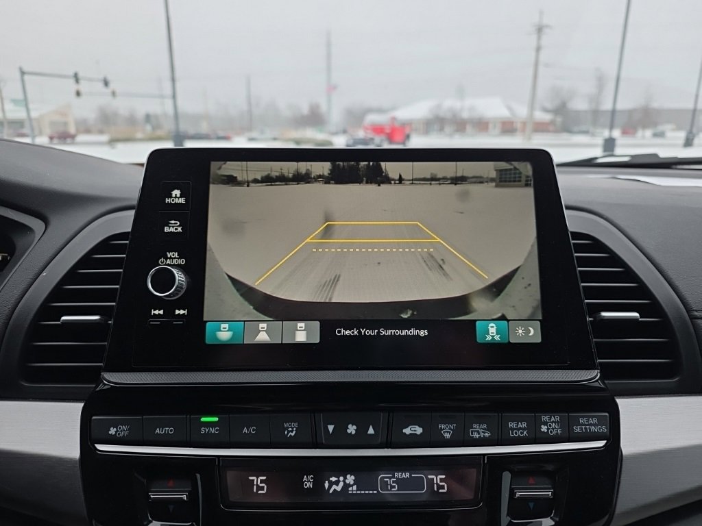 Used 2025 Honda Odyssey EX-L image 12