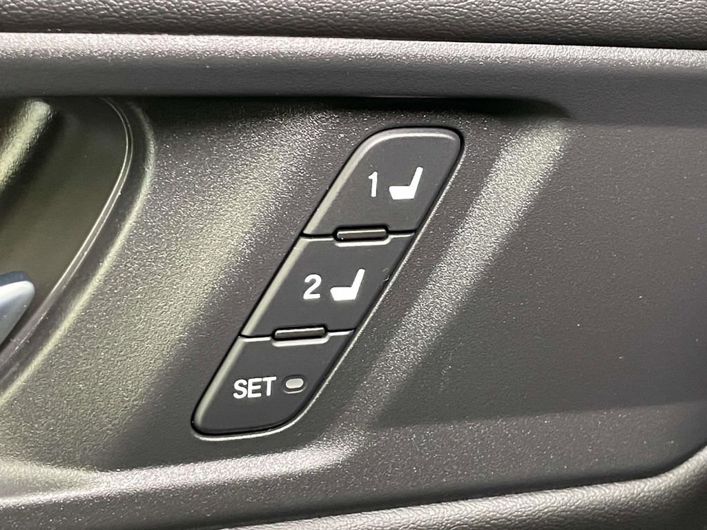 Used 2024 Honda Accord Touring image 33