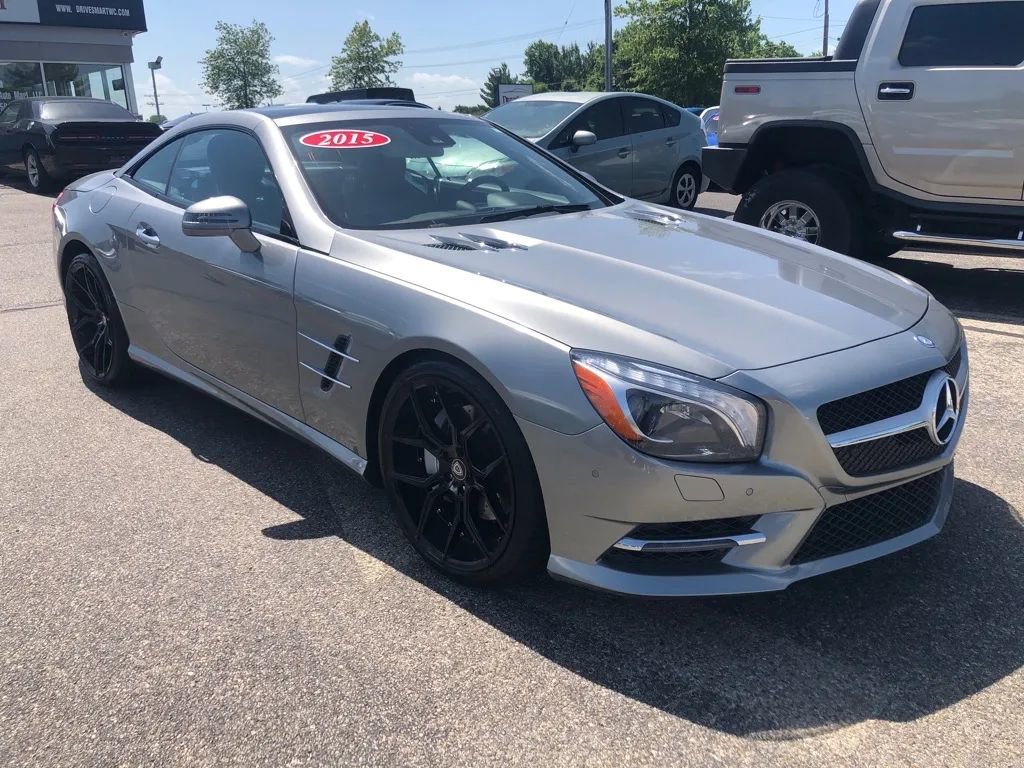 Used 2015 Mercedes-Benz SL 400 image 4