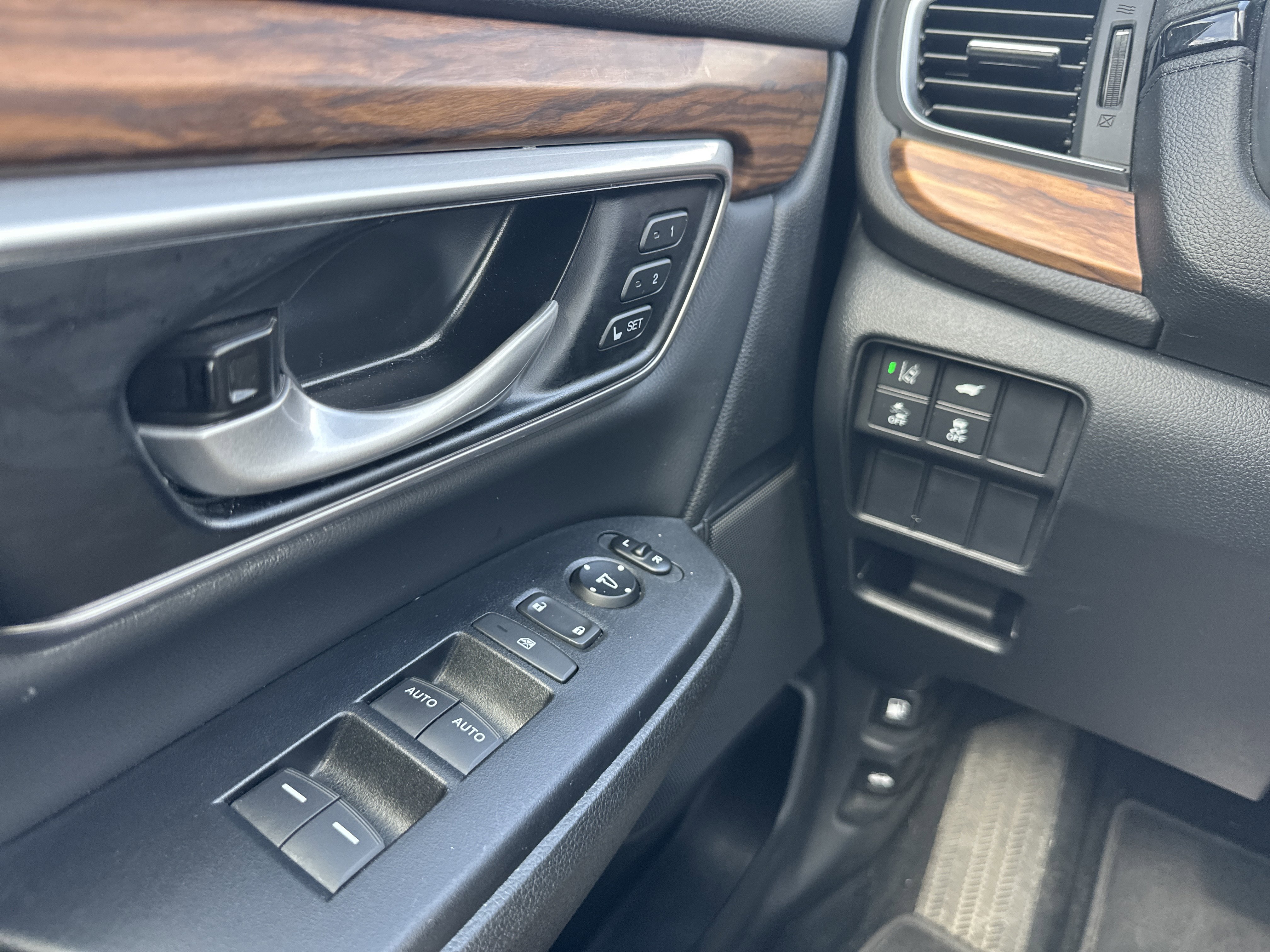 Certified 2021 Honda CR-V EX-L image 27