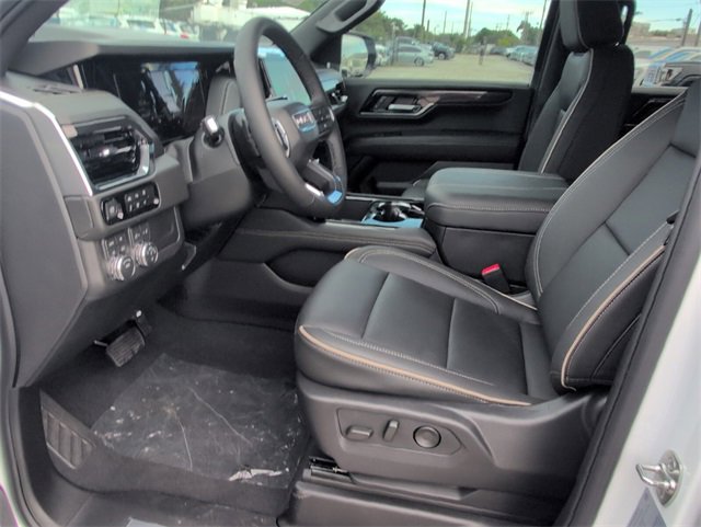 New 2026 GMC Yukon XL Elevation image 5