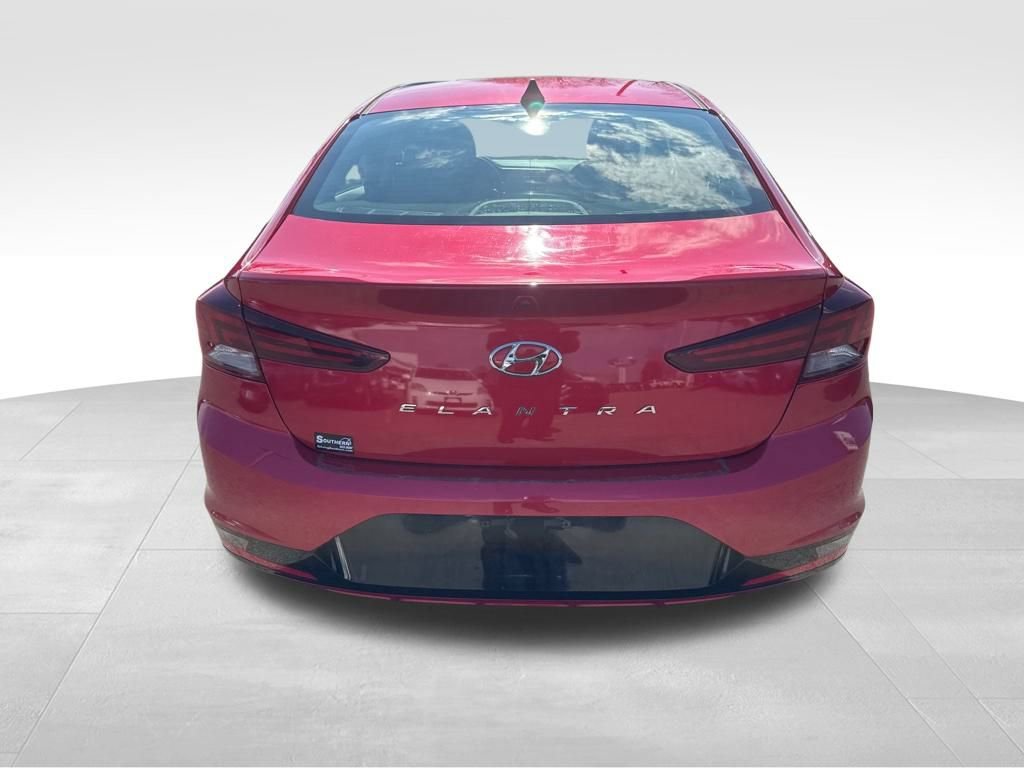 Used 2020 Hyundai Elantra SEL image 4