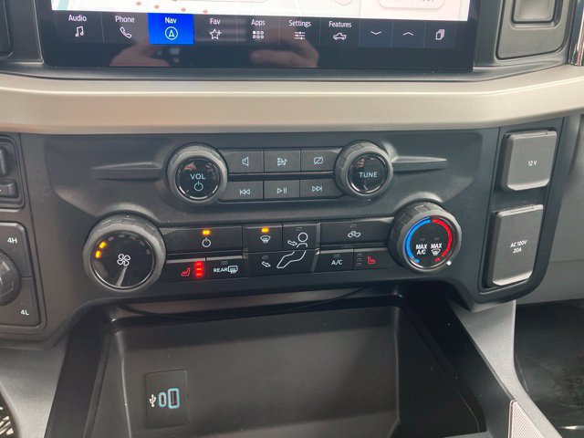 Used 2023 Ford F350 XLT w/ Black Appearance Package AWD/4WD image 26