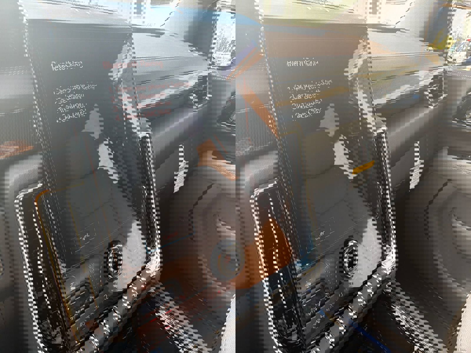 New 2026 GMC Yukon XL Elevation w/ LPO, Get Active Package image 22