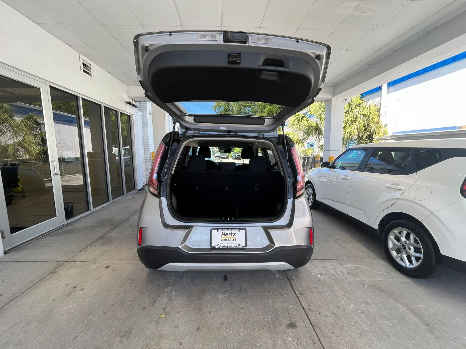 Used 2025 Kia Soul LX w/ LX Technology Package image 29