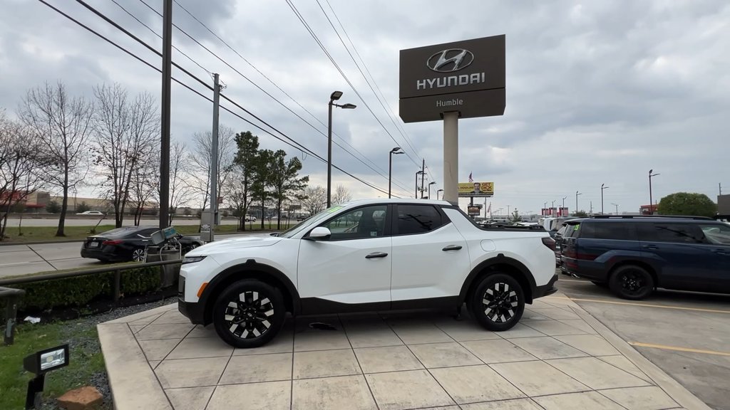 Used 2026 Hyundai Santa Cruz SE FWD image 5