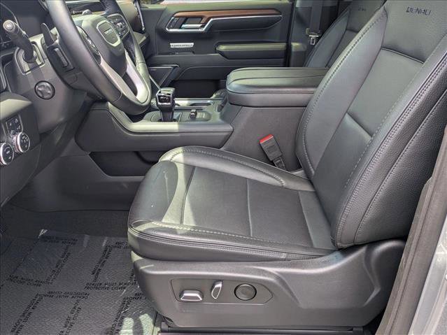 Used 2023 GMC Sierra 1500 Denali w/ Denali Reserve Package RWD image 16