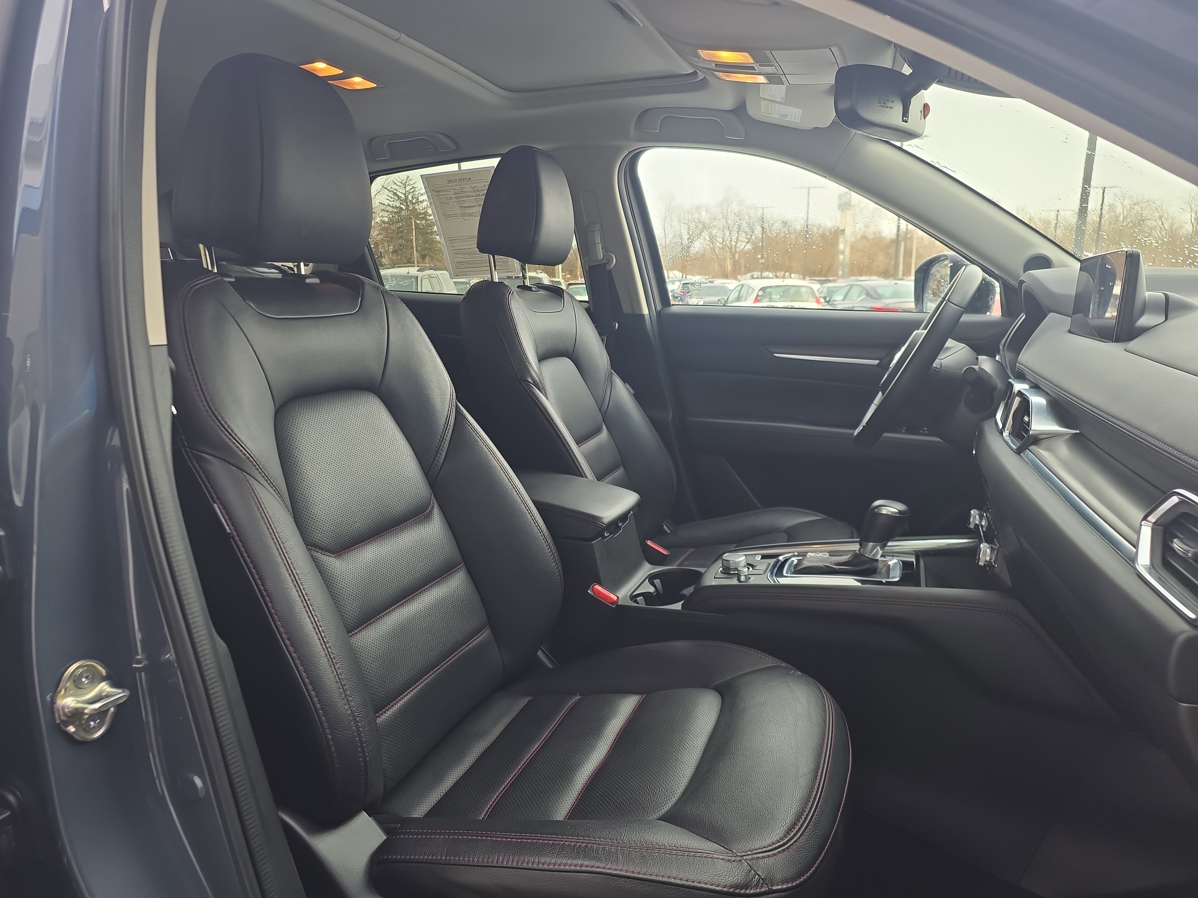 Used 2025 MAZDA CX-5 Carbon Edition image 30