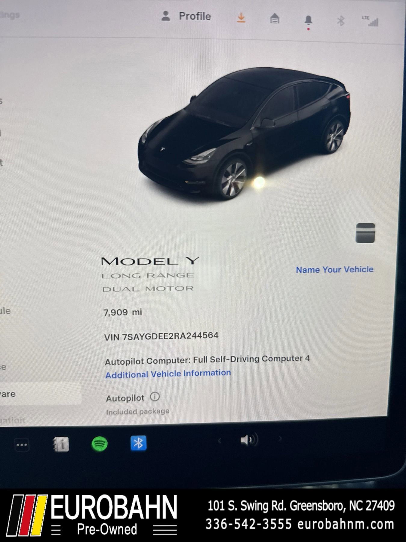 Used 2024 Tesla Model Y Long Range AWD/4WD image 32