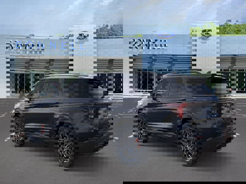 New 2026 Ford Explorer ST-Line w/ ST-Line Street Pack image 4