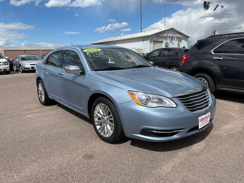 Used 2012 Chrysler 200 Limited FWD image 7