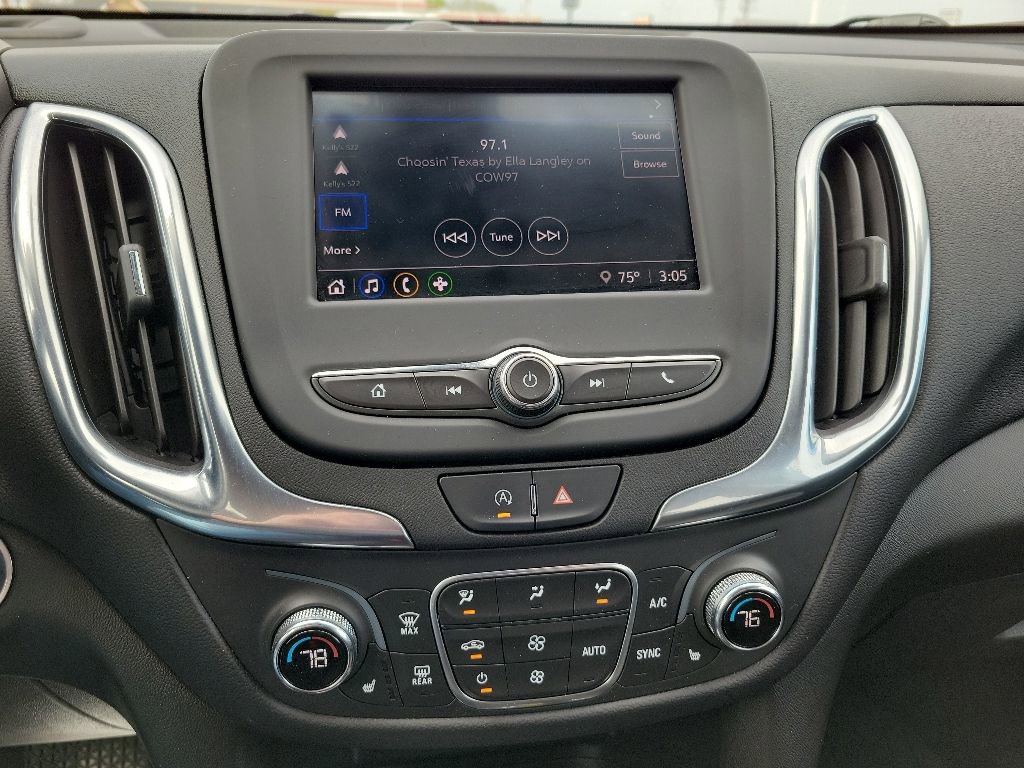 Used 2022 Chevrolet Equinox LT AWD/4WD image 16