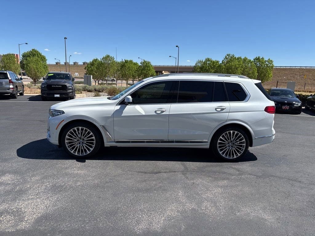 Used 2021 BMW X7 xDrive40i w/ Premium Package 2 image 2