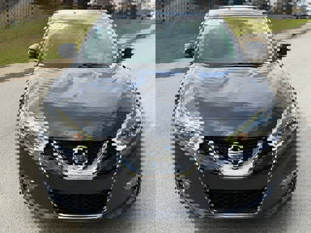 Used 2016 Nissan Maxima SR image 9