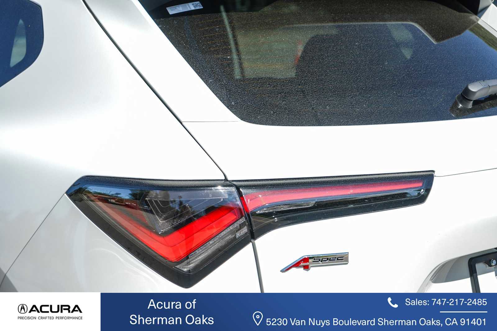 Used 2025 Acura ADX A-Spec image 8