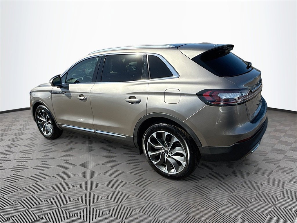 Used 2021 Lincoln Nautilus Reserve w/ Cargo Utility Package image 7