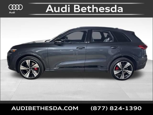 New 2026 Audi SQ5 Premium Plus AWD/4WD image 4