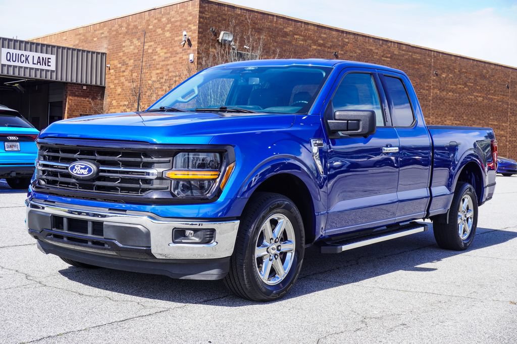 Used 2024 Ford F150 XLT w/ Tow/Haul Package RWD image 4