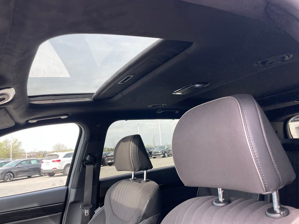Used 2025 Hyundai Palisade Calligraphy AWD/4WD image 15