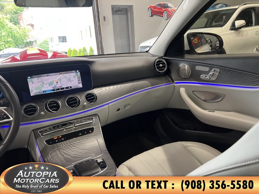 Used 2022 Mercedes-Benz E 350 Sedan w/ AMG Line Exterior image 23