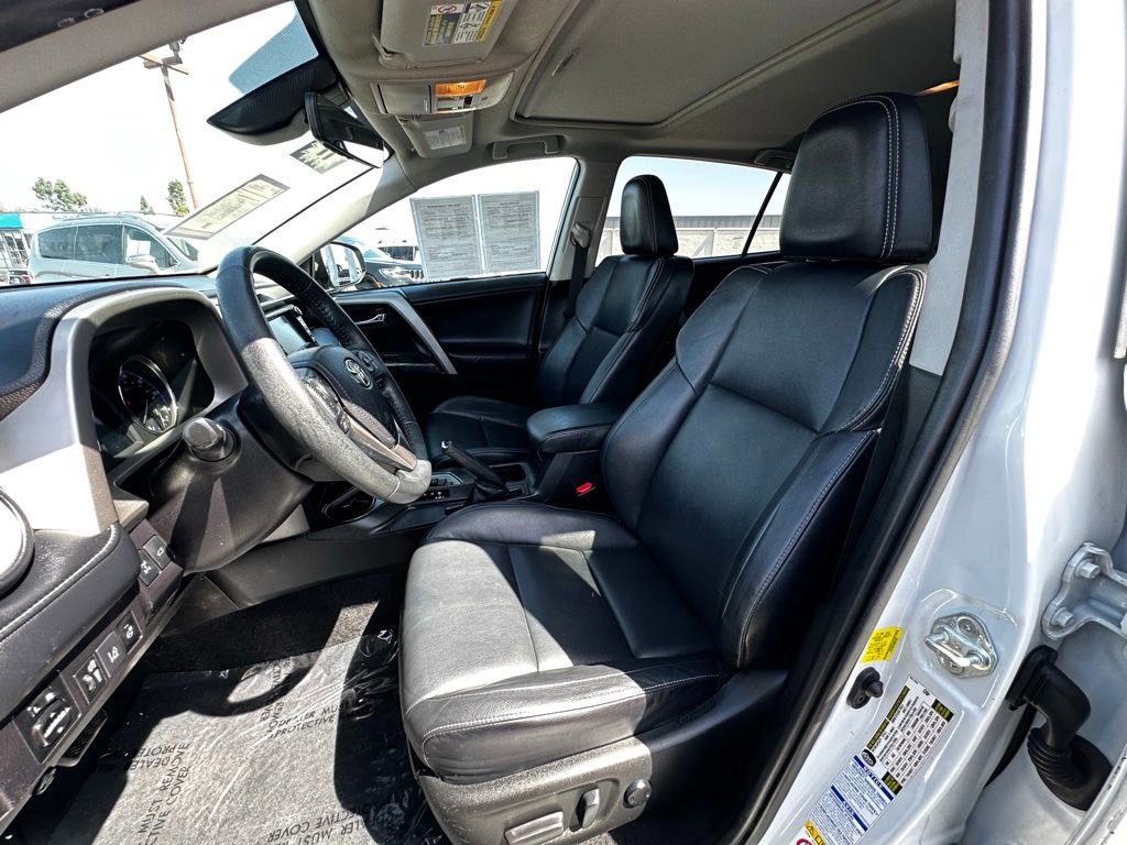 Used 2017 Toyota RAV4 Platinum w/ All Weather Liner Package AWD/4WD image 9