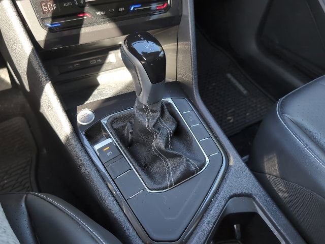Used 2022 Volkswagen Tiguan SE FWD image 21