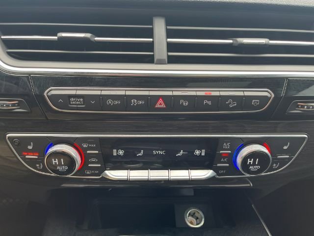 Used 2019 Audi Q7 3.0T Prestige w/ Prestige Package image 27