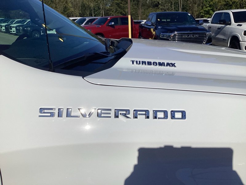 New 2026 Chevrolet Silverado 1500 Custom AWD/4WD image 10