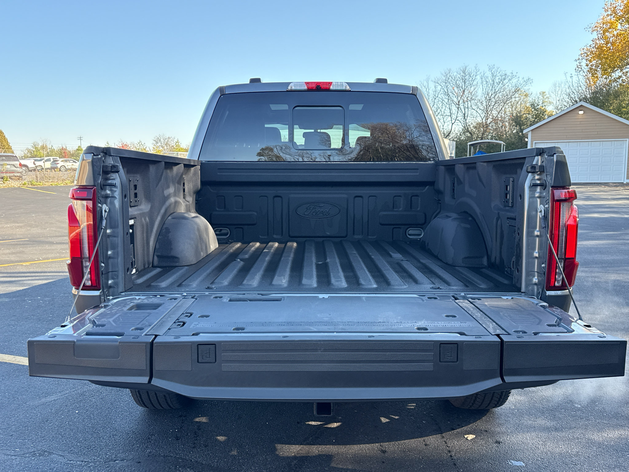 Certified 2025 Ford F150 Platinum AWD/4WD image 30