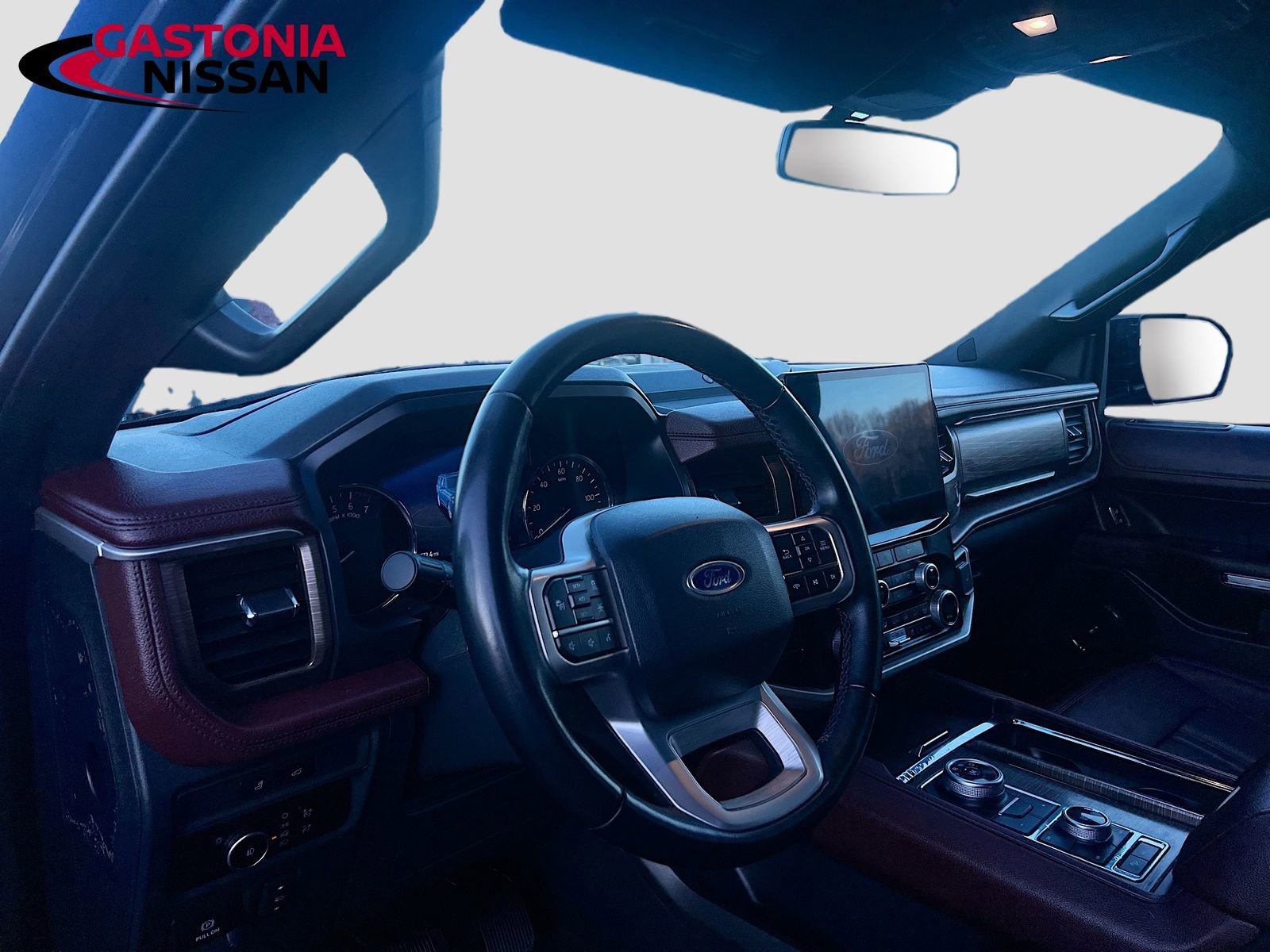 Used 2024 Ford Expedition Max Limited image 11