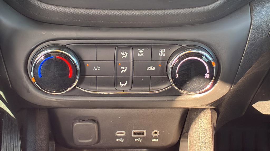 Used 2022 Chevrolet TrailBlazer LS FWD image 29