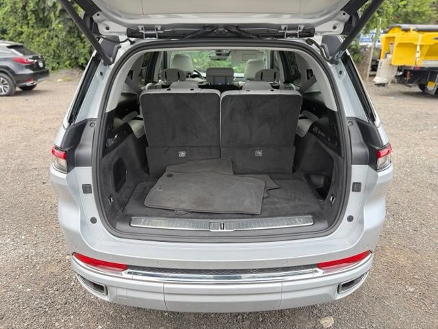 Used 2021 Jeep Grand Cherokee L Overland w/ Quick Order Package 25N AWD/4WD image 11