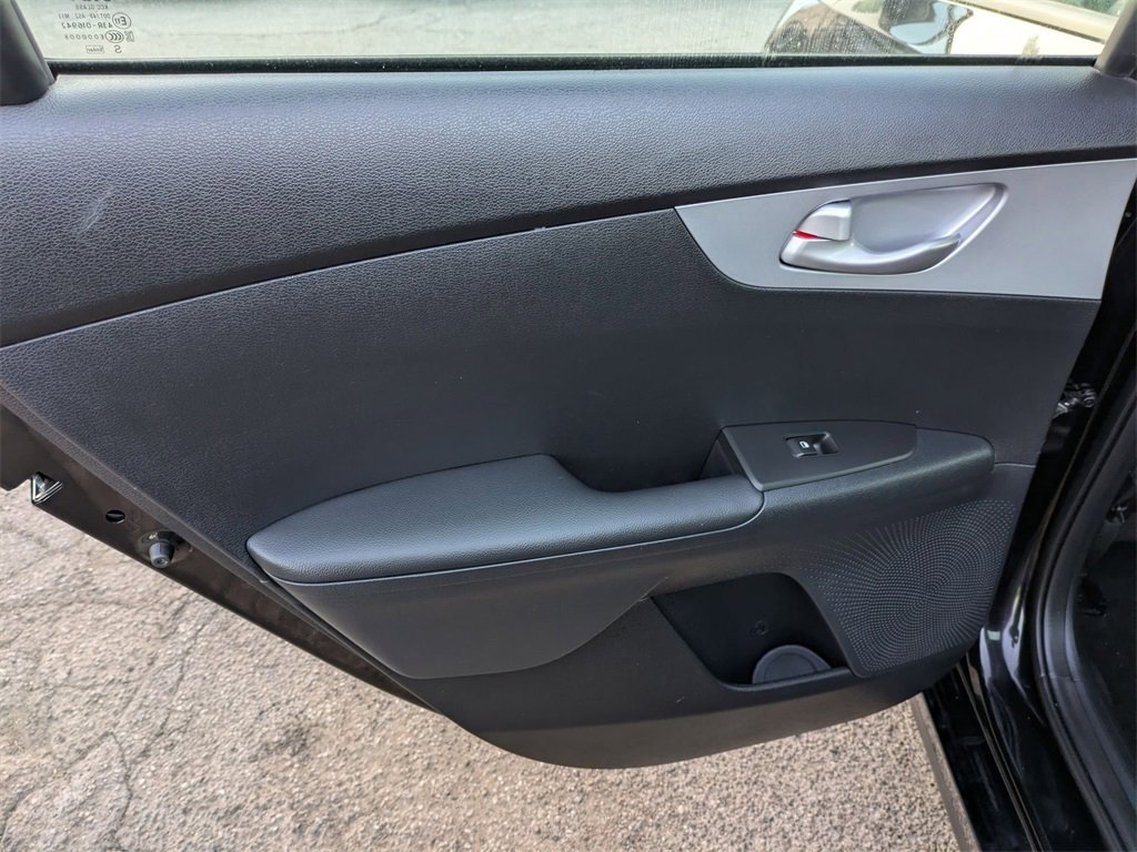 Used 2024 Kia Forte LXS image 27