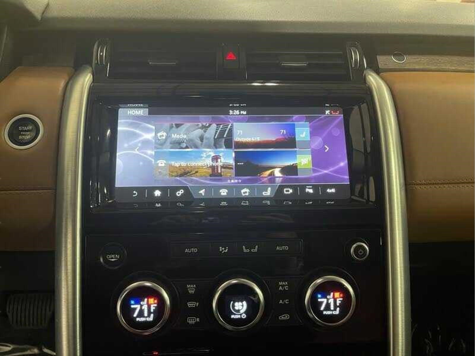 Used 2017 Land Rover Discovery HSE Luxury AWD/4WD image 18