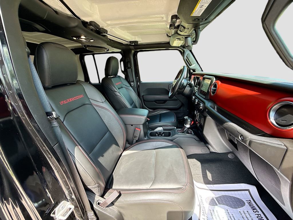 Used 2022 Jeep Gladiator Rubicon w/ LED Lighting Group AWD/4WD image 32