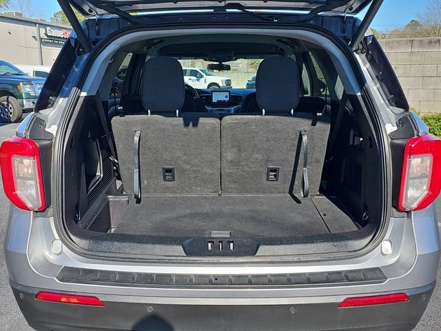 Used 2022 Ford Explorer XLT image 14