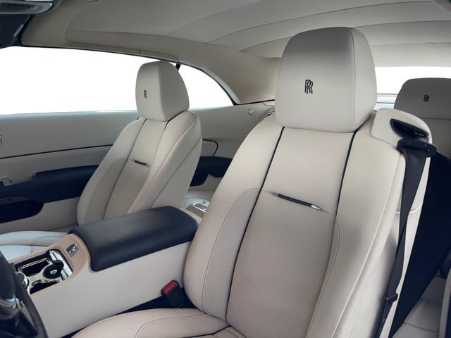Used 2020 Rolls-Royce Dawn RWD image 11