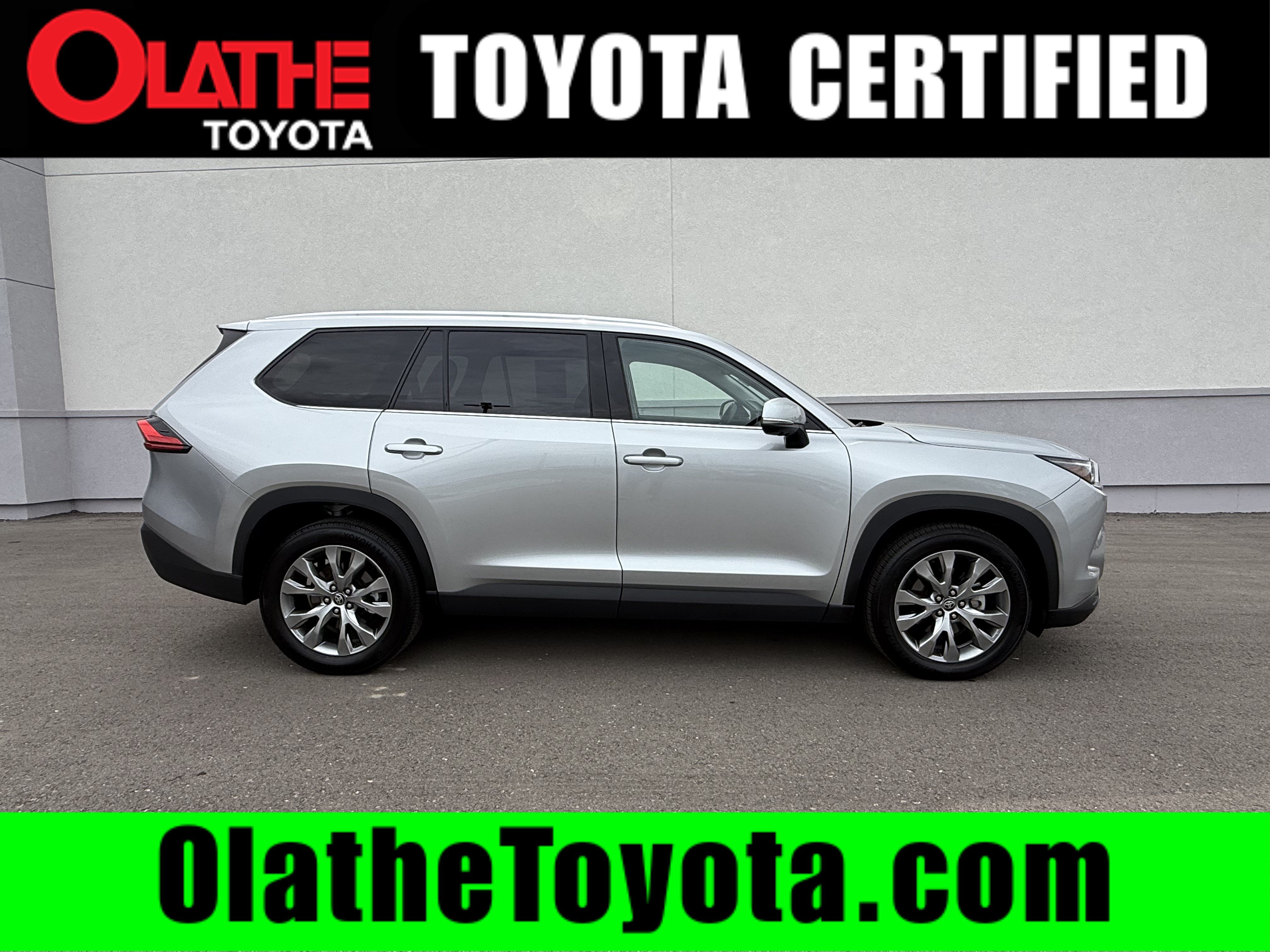 Certified 2024 Toyota Grand Highlander AWD image 1