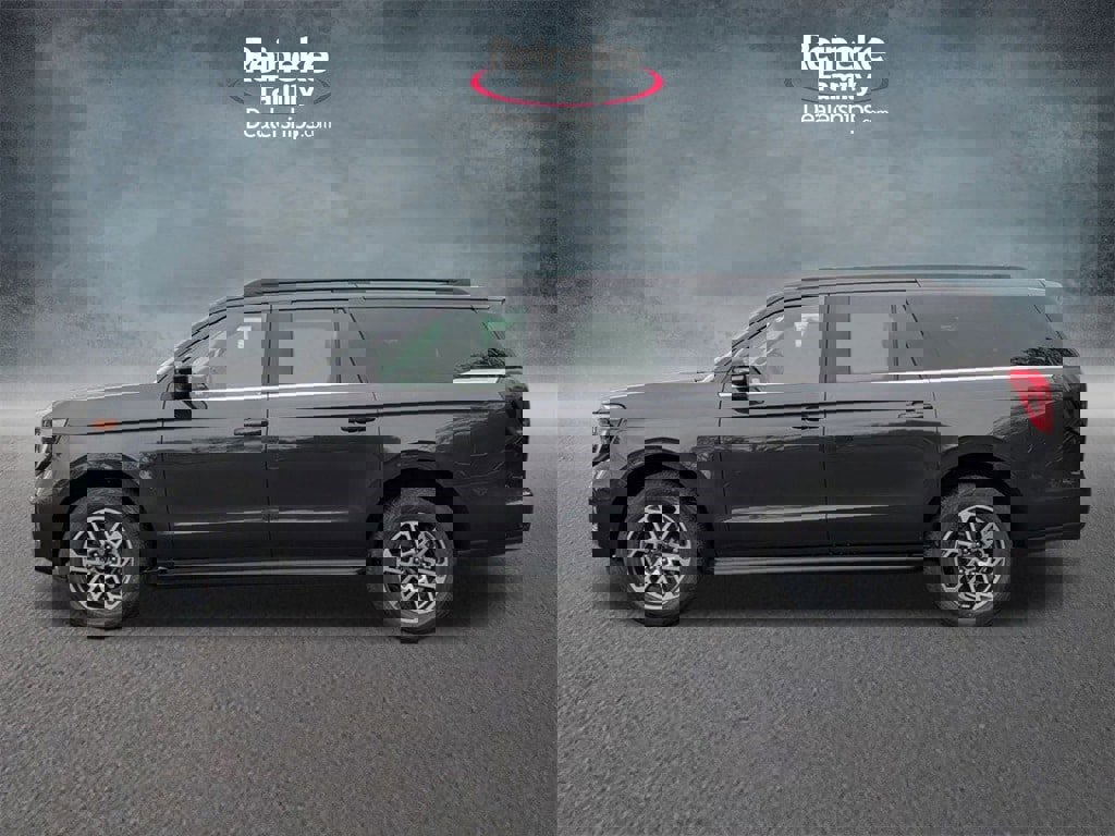 New 2025 Ford Expedition Max Active image 9