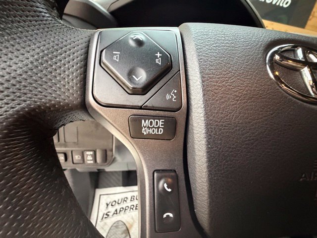 Used 2023 Toyota Tacoma TRD Off-Road AWD/4WD image 12