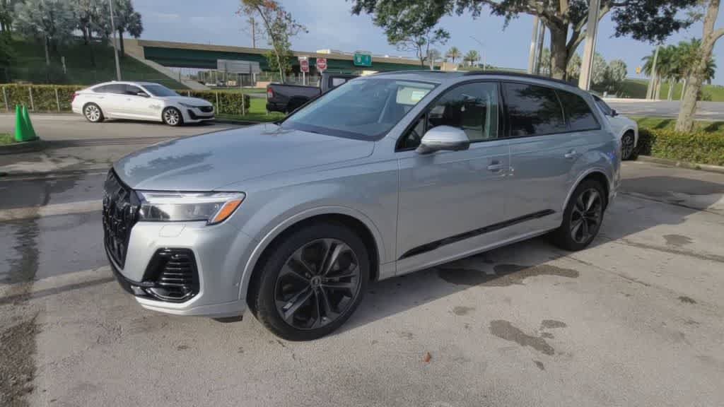 Certified 2026 Audi Q7 3.0T Premium Plus w/ Premium Plus Package AWD/4WD image 4