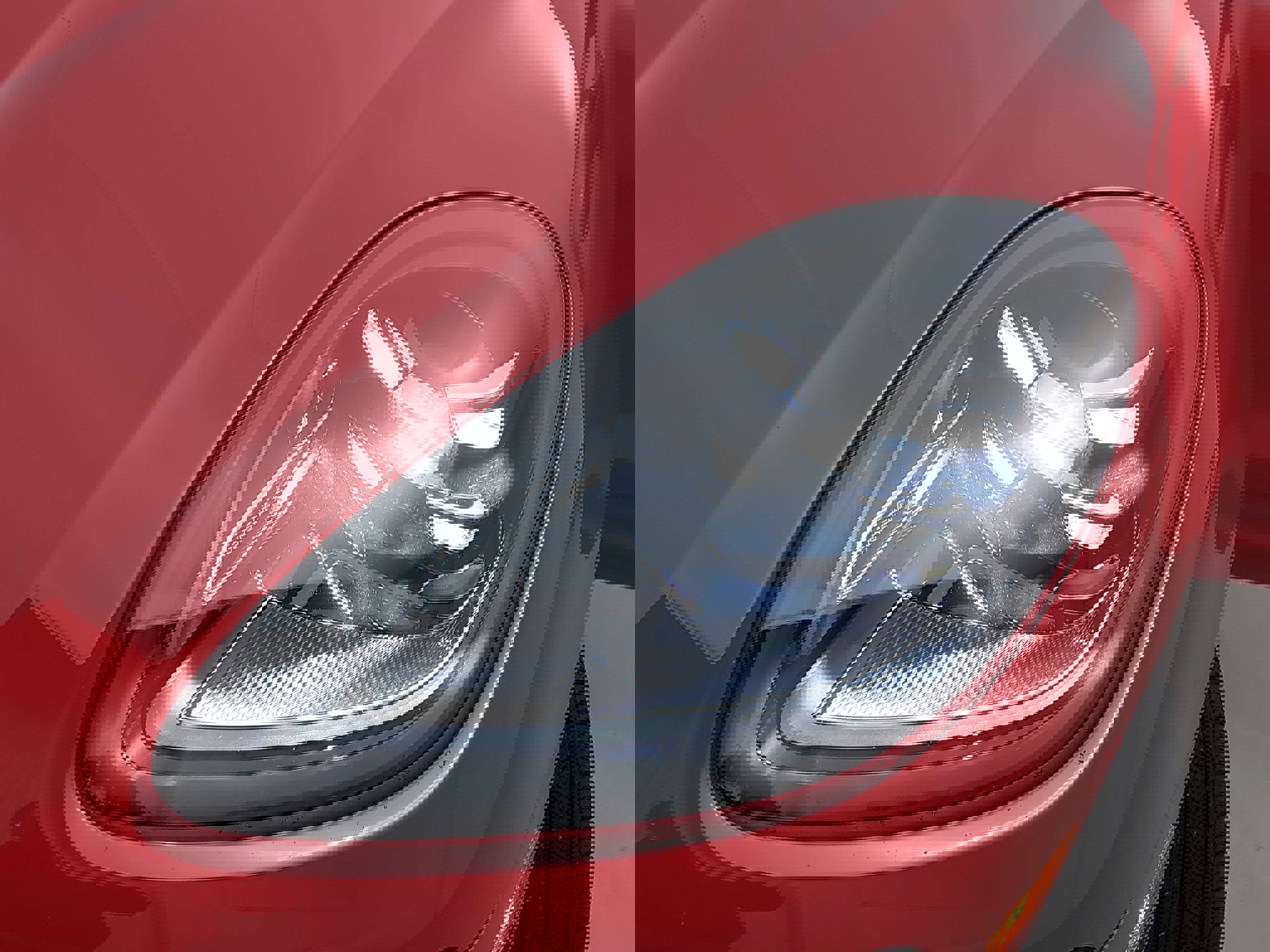 Certified 2025 Porsche Macan image 34