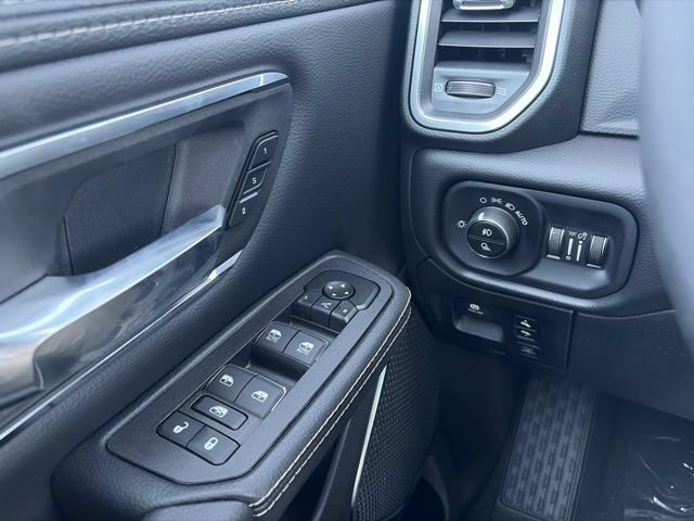 New 2027 RAM 1500 Laramie w/ Night Edition AWD/4WD image 16