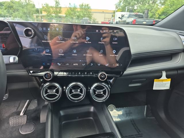 Used 2026 Chevrolet Blazer EV LT FWD image 15